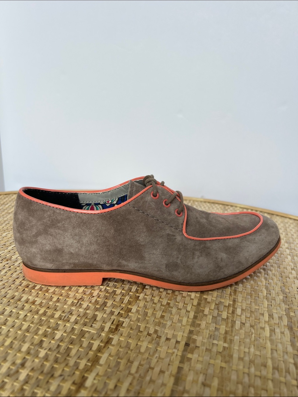 Hush Puppies Graham Blucher oxford soft taupe suede orange piping women 7M